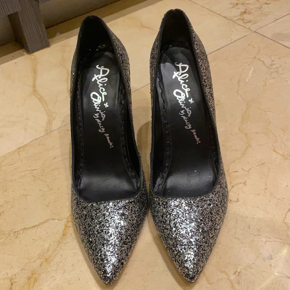 Alice + Olivia Glittery Pumps